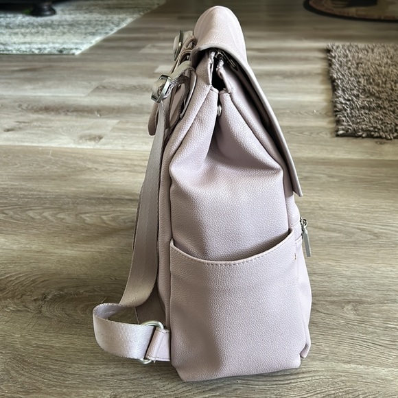 FP Freshly Picked diaper bag; lavender purple - Picture 2 of 16